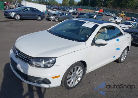 2012 Volkswagen Eos Komfort из США, поврежденный, VIN WVWBW7AH1CV003971